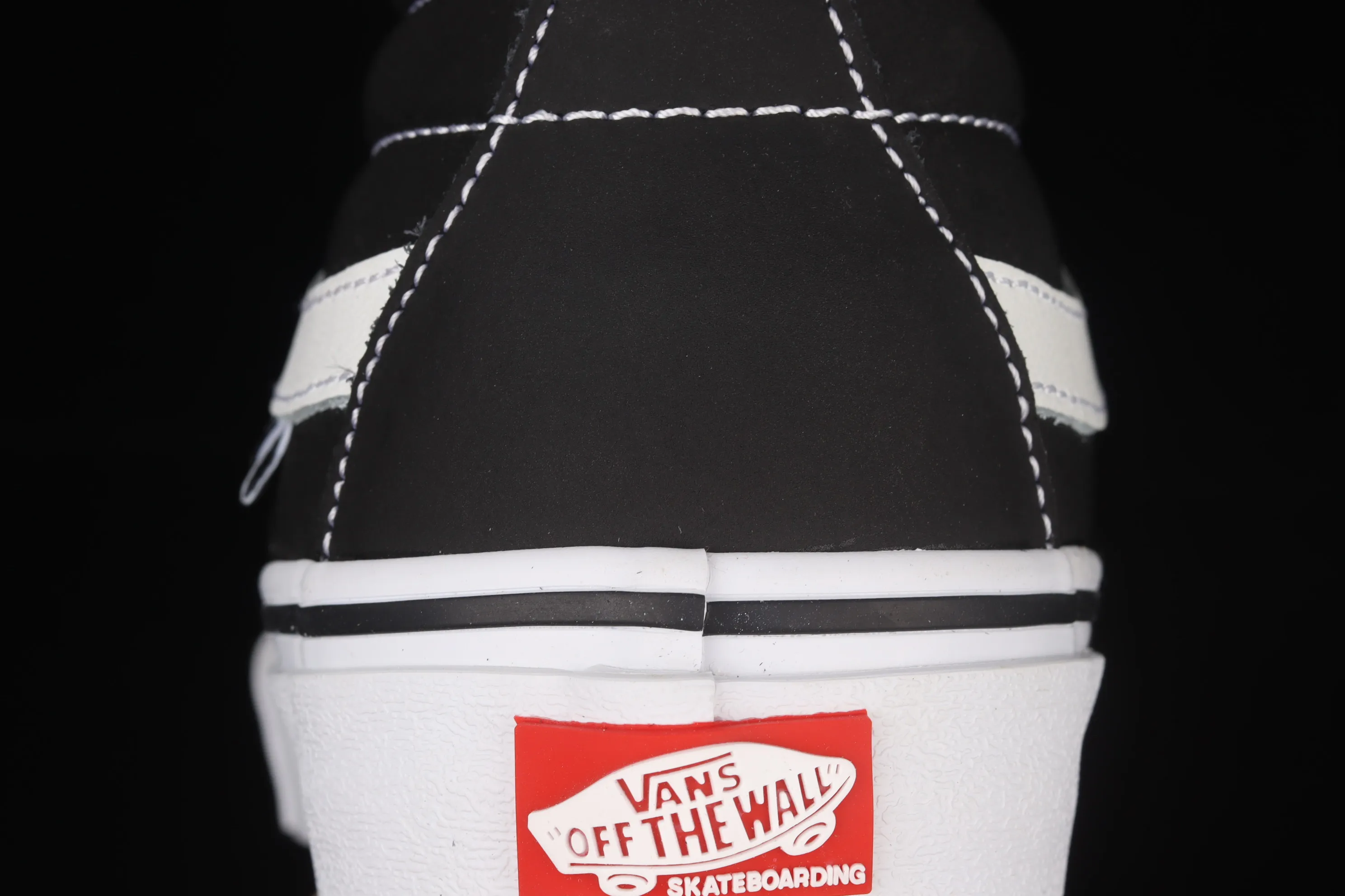 All categories Vans Vans series Vans Mid Vans Kate SK8-Mid black and white suede professional skateboard shoes commemorating legendary skater superstar Jeff Grosso VN0A5FCG625